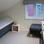 Dom wakacyjny 3 Bedroom Cozy In