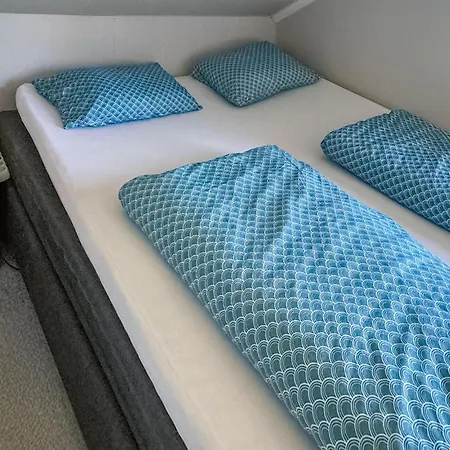 펜션 3 Bedroom Cozy In *