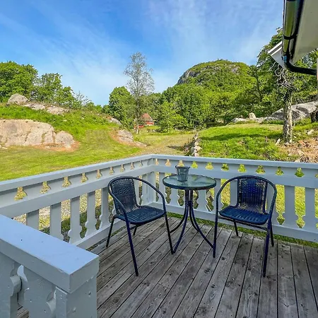 3 Bedroom Cozy In Vakantiehuis